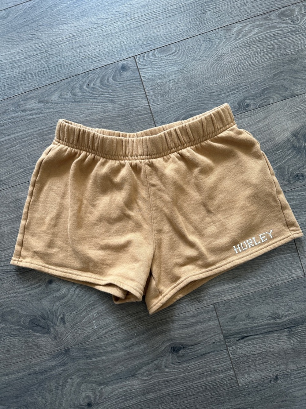 Hurley Women's Tan Elastic-Waist Lounge Shorts